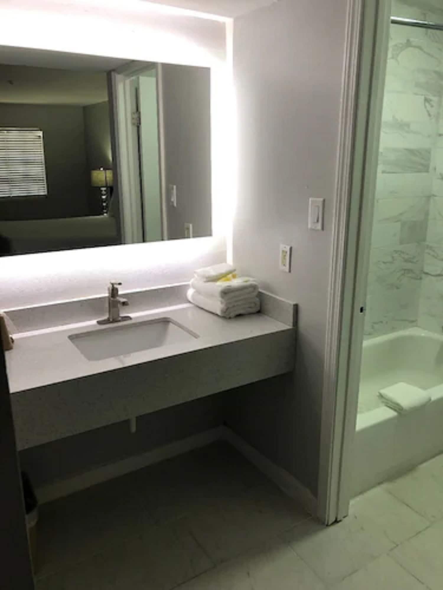 Midtown Hotel New Orleans Eksteriør bilde
